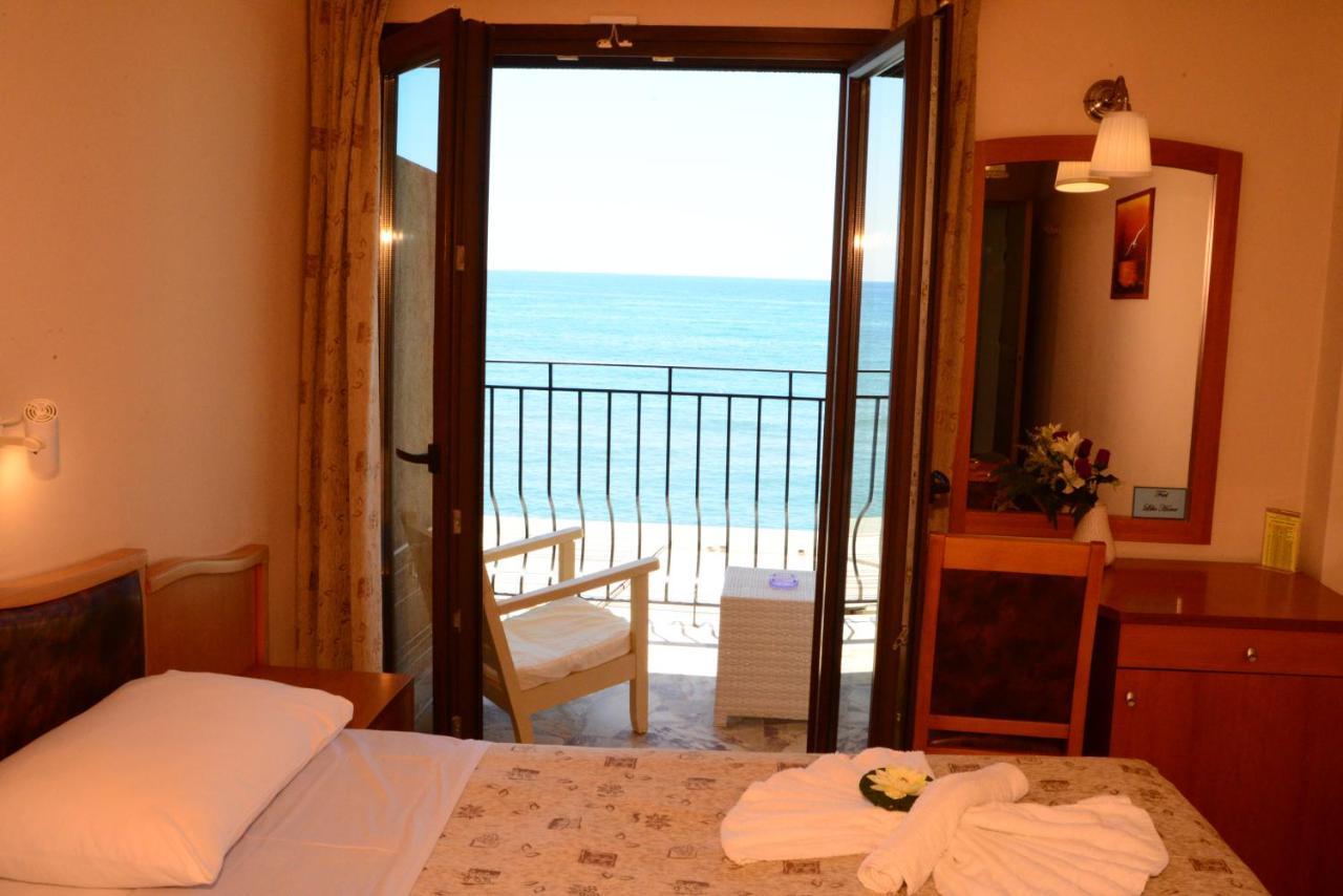 Sappho Hotel Скала-Эресу Экстерьер фото