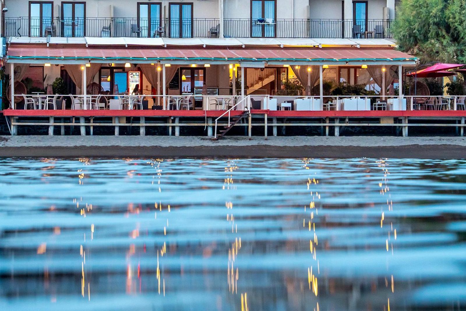 Sappho Hotel Скала-Эресу Экстерьер фото